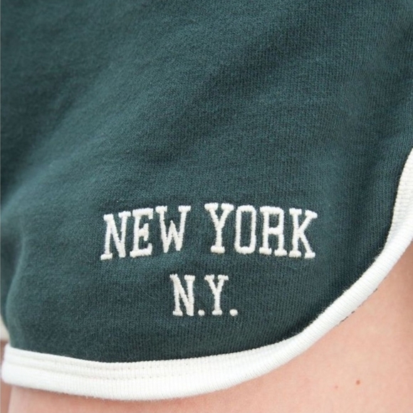 Brandy Melville New York Forest Green Shorts One Size Varsity Sweat Shorts - Picture 2 of 12